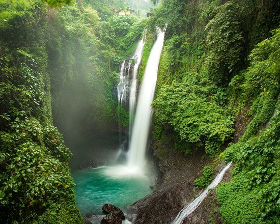 Aling-Aling Waterfall