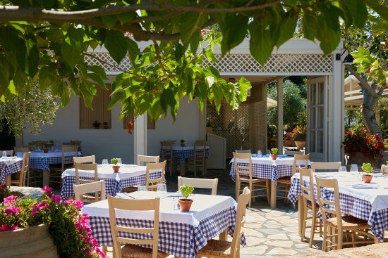 Vosporos Grill House