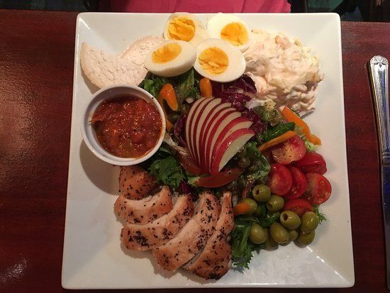 Callum's Bar and Restaurant