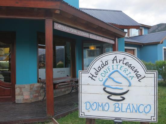 Heladeria Domo Blanco