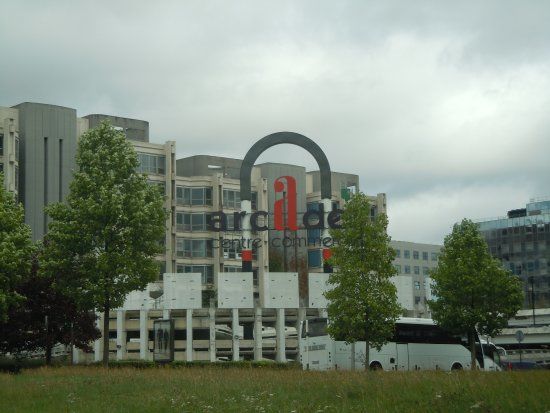 Les Arcades Shopping Centre