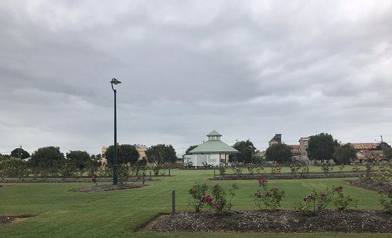 Elizabeth Park Rose Gardens