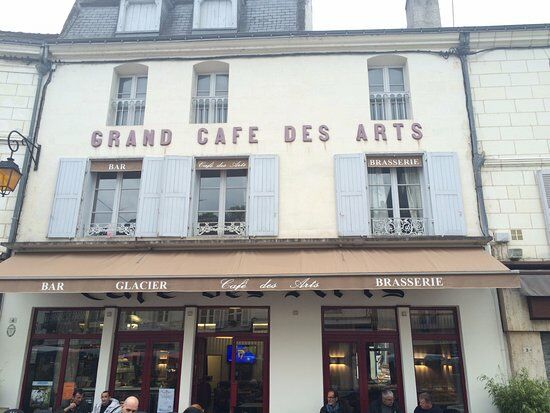 Le Grand Cafe des Arts